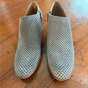 Women’s Lucky brand booties size 8.5